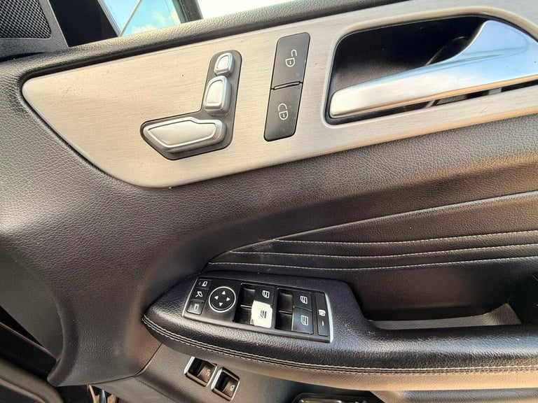 MERCEDES-BENZ GLE CLASS 2.1 GLE250d AMG Line G-Tronic 4MATIC Euro 6 (s/s) 5dr