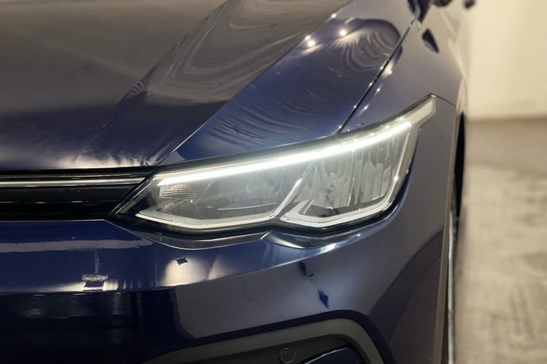 2021 21 VOLKSWAGEN GOLF 1.5 TSI LIFE HATCHBACK 5DR PETROL MANUAL EURO 6 (S/S) (1