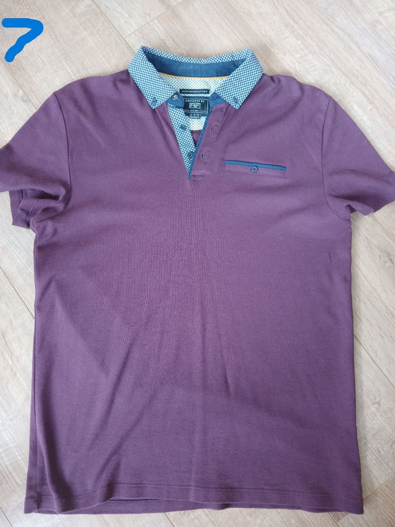 Men's tops - size M