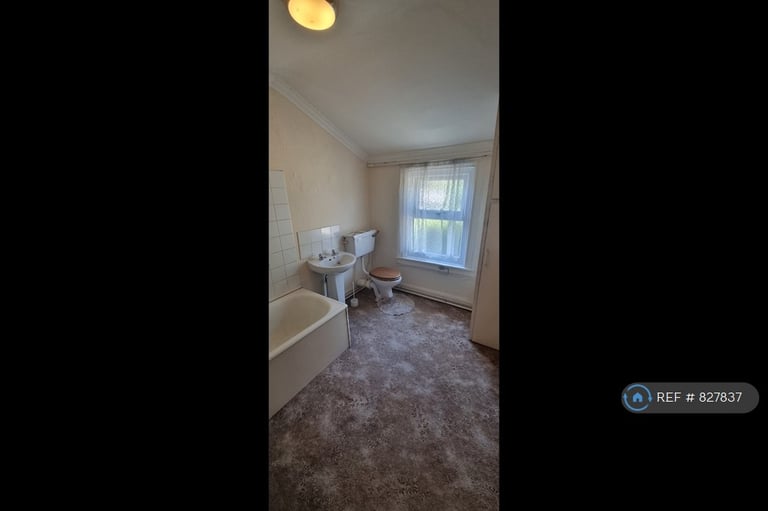 2 bedroom house in Jarratt Street, Doncaster, DN1 (2 bed) (#827837)