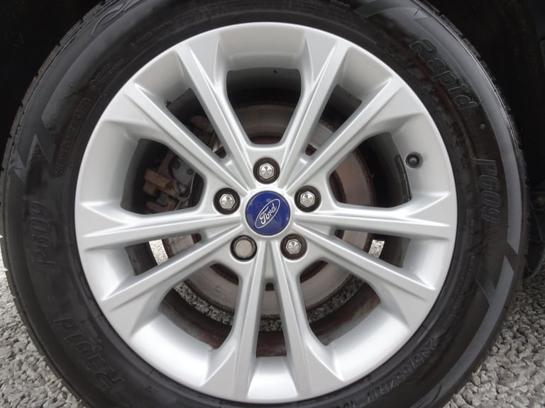 2.0 TDCi Titanium 5dr 2WD *APPLE CAR PLAY +FSH +SATNAV +REV CAM +2 KEYS