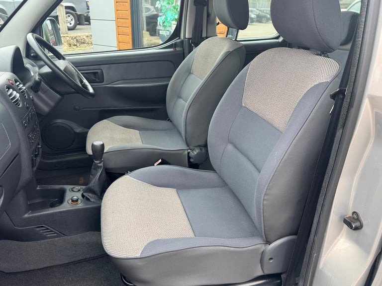 2004 Citroen Berlingo 1.6 Forte Multispace 5dr MPV Petrol Manual