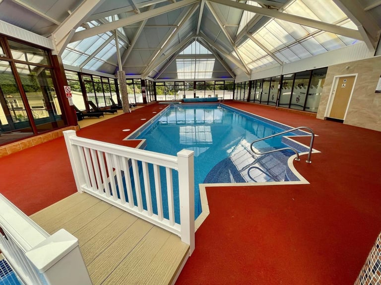 OWNER ONLY CARAVAN PARK / SITED STATIC CARAVAN FOR SALE / NORTH WALES / LL17 0EW