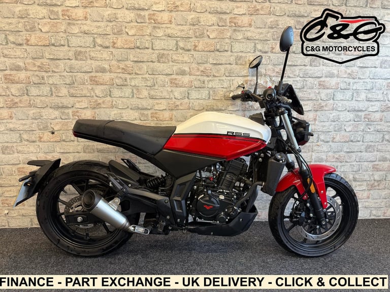 image for 2023 Lexmoto RSS 125 TR125-3 - 125cc - just 1200 miles - Stunning retro style