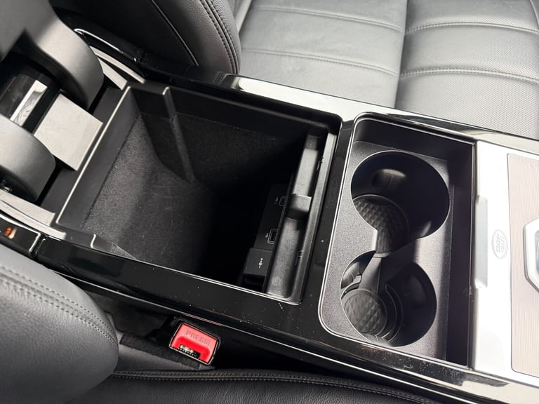 2021 Land Rover Range Rover Evoque 1.5 P300e SE 5dr Auto Hatchback Petrol Parallel PHEV Automatic