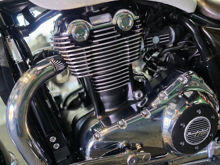 2016 TRIUMPH THUNDERBIRD 1700CC LT 15,000 MILE'S 