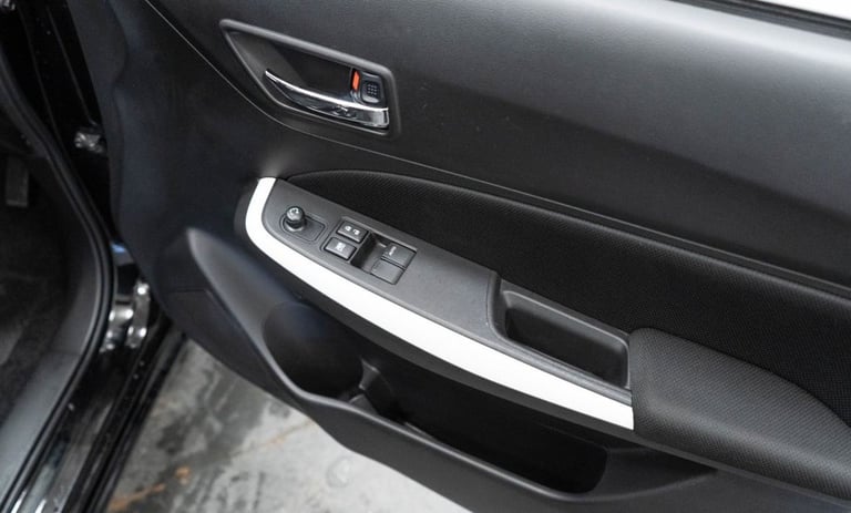 2022 72 SUZUKI SWIFT 1.2 DUALJET MHEV SZ-T HATCHBACK 5DR PETROL HYBRID MANUAL EU