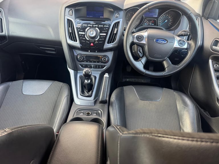 FORD FOCUS TITANIUM X TDCI 1.6 DEISEL ON THE 2014 MODEL