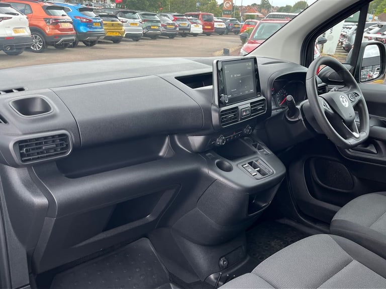  Vauxhall Combo Electric 2300 50kwh Sportive Panel Van 6dr Electric Auto L2 H1