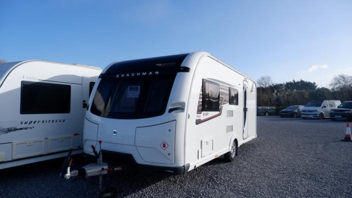 2018 Coachman VIP 520 Used Caravan