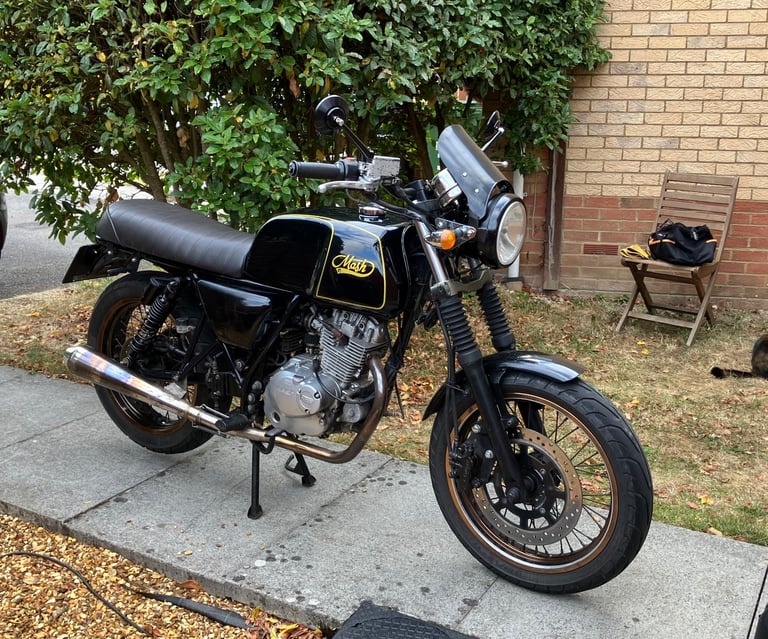 Mash, BLACK, 2017, 125 (cc)