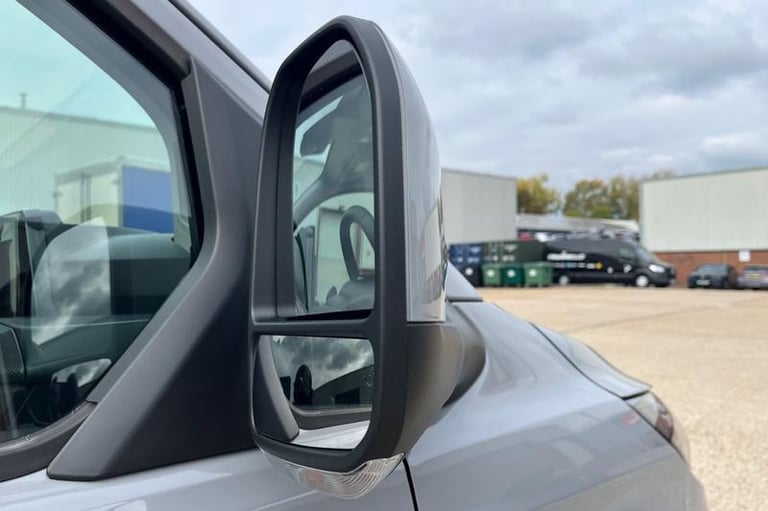 2025 Ford Transit Custom 2.5 PHEV 232ps H1 Double Cab Van Limited Auto PANEL VAN PETROL/ELECTRIC ...