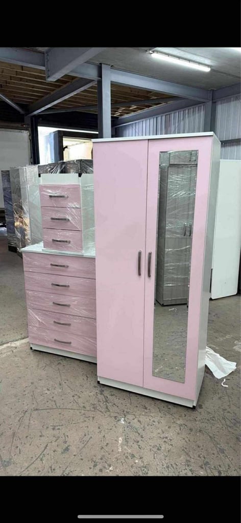 High Gloss Modern & Sliding Wardrobes in All sizes and colors 