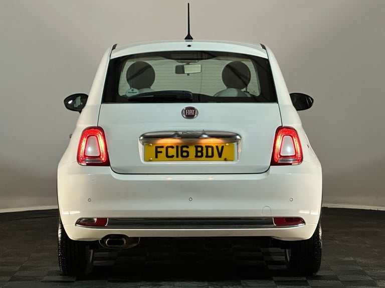 WHITE 2016 FIAT 500 LOUNGE 1.2 PETROL 3 DOOR HATCHBACK 1 PREVIOUS OWNER £20 TAX