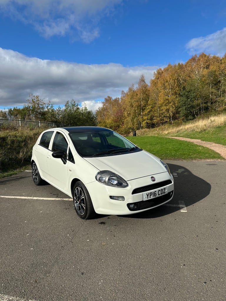 Fiat, PUNTO, Hatchback, 2016, Manual, 1242 (cc), 5 doors