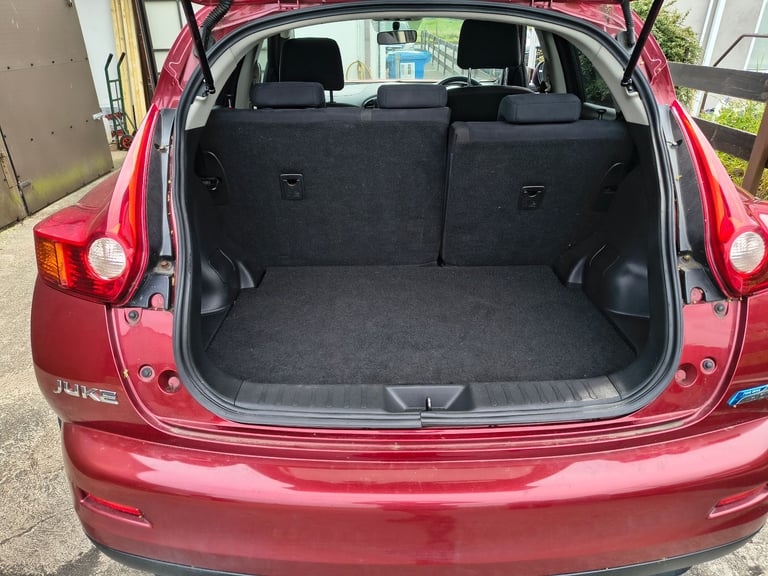 Nissan, JUKE, Hatchback, 2013, Manual, 1461 (cc), 5 doors