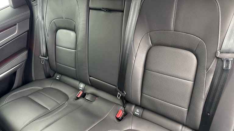 2023 Jaguar F-Pace 2.0 D200 MHEV R-Dynamic HSE SUV 5dr Diesel Auto AWD Euro 6 (s/s) (204 ps) SUV ...