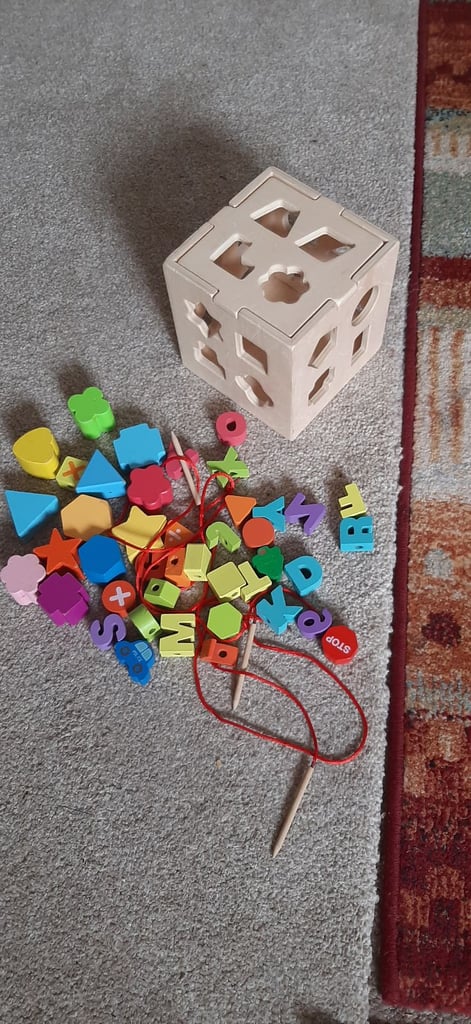 Toys Mickey and Minnie Mouse, puzzle, cash till