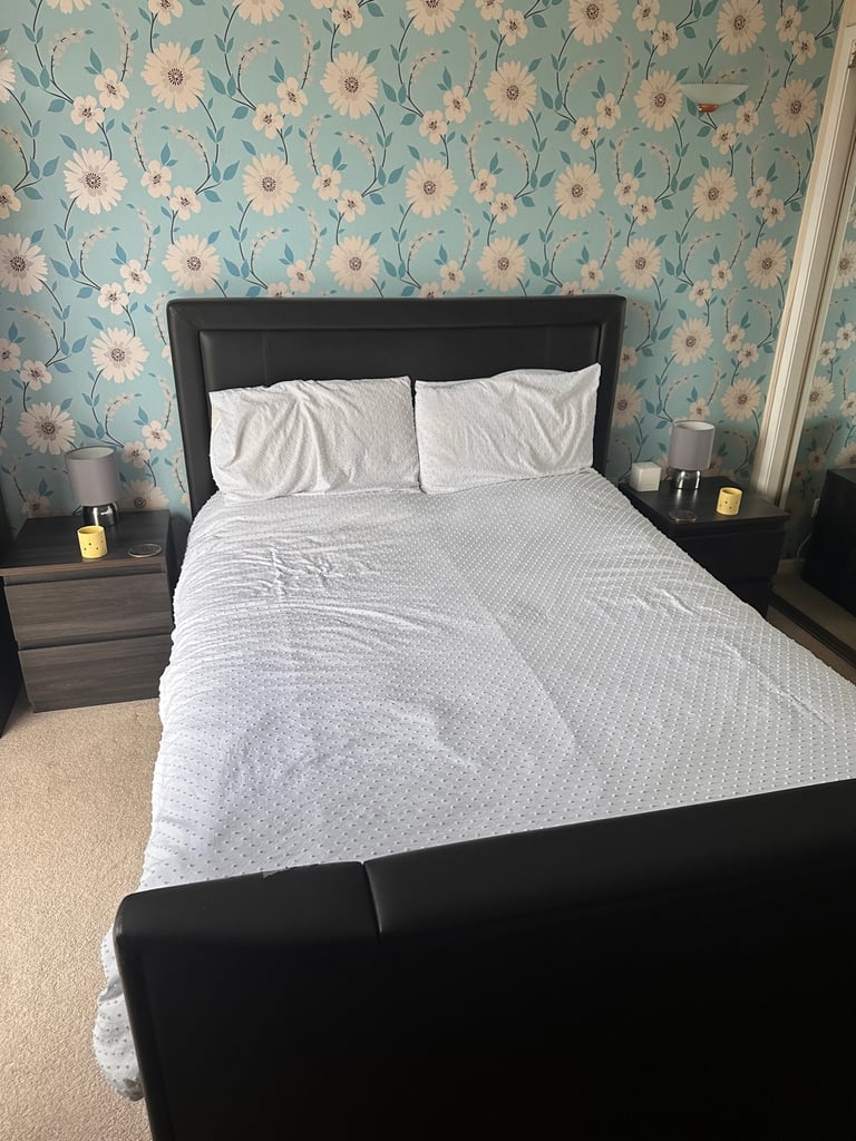 Double Room available for rent