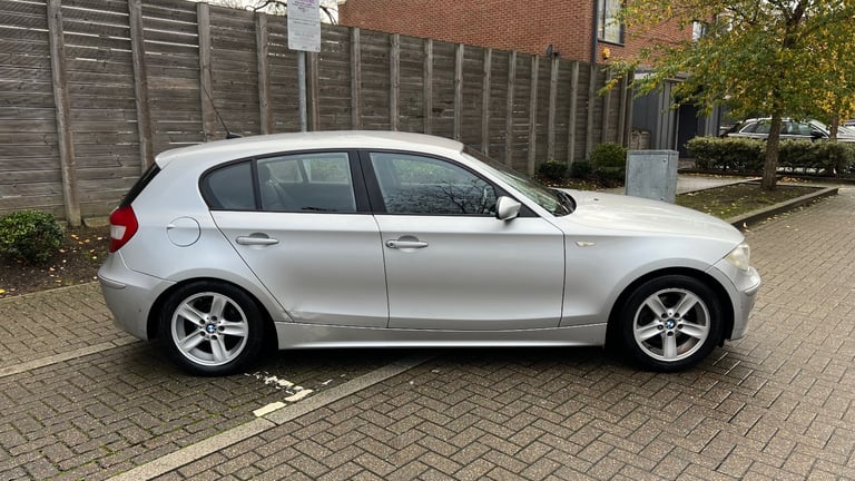 BMW, 1 SERIES, Hatchback, 2006, Semi-Auto, 1995 (cc), 5 doors