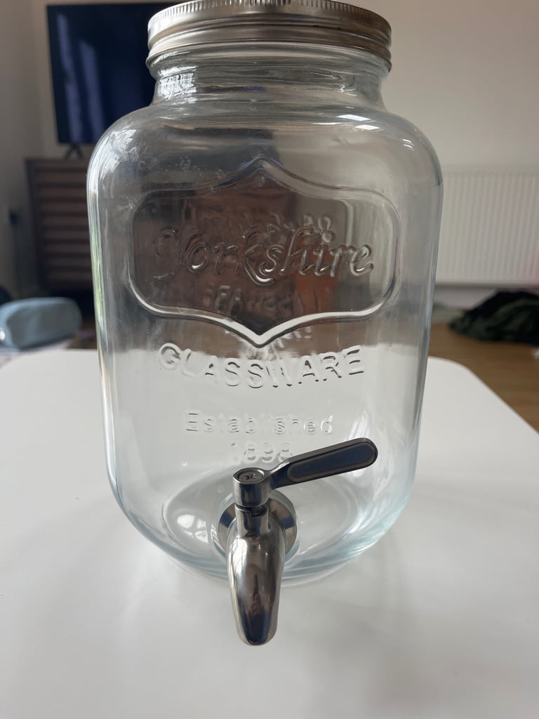 3.7 L Glass drink dispenser 