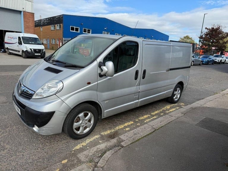 2013 63 VAUXHALL VIVARO 2.0 2900 CDTI SPORTIVE PANEL VAN 4DR DIESEL MANUAL FWD L