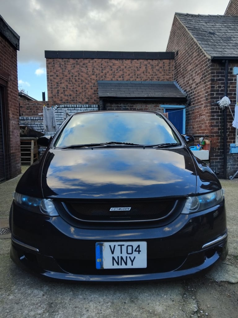 Honda Odyssey 2.4 Vetec auto 7 Seater, Japanese Import, 20” genuine works alloys, Mugen front grill,