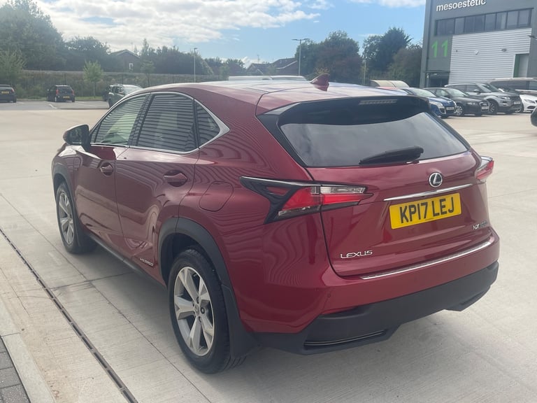 2017 Lexus NX 2.5 300h Premier SUV 5dr Petrol Hybrid E-CVT 4WD Euro 6 (s/s)