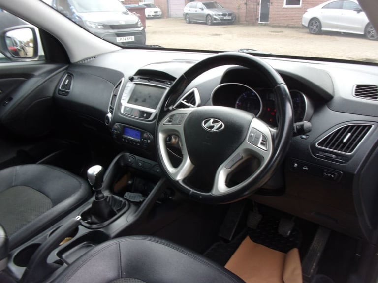  Hyundai ix35 1.7 CRDi Premium 5dr 2WD Diesel