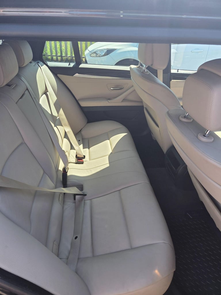 2012 BMW 5 Series 2.0 520d M Sport Touring Steptronic Euro 5 (s/s) 5dr ESTATE Diesel Automatic