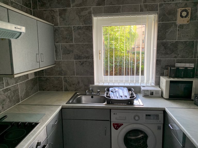 West End flat for rent 