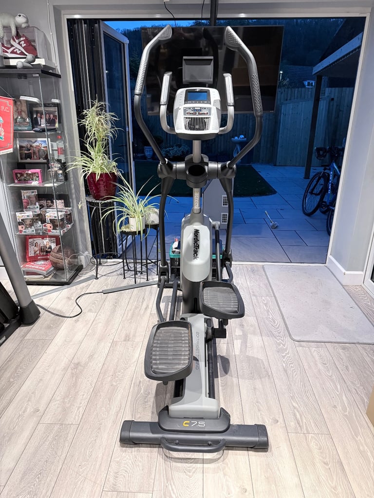 NordicTrack C7.5 Cross Trainer