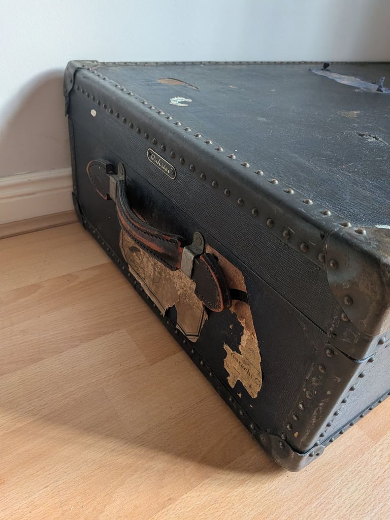 Antique WW1 Military Travelling Trunk Orderlee Suitcase Navy