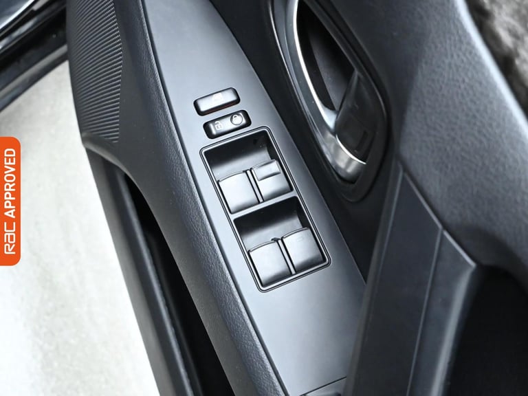 2017 Toyota Avensis 2.0D Excel 5dr ESTATE DIESEL Manual