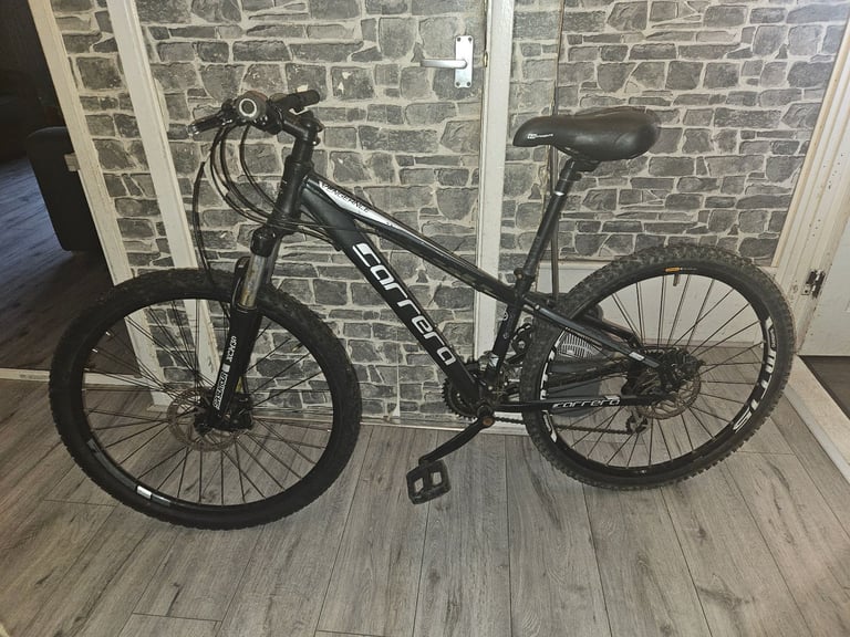 Carrera vengeance mountain bike