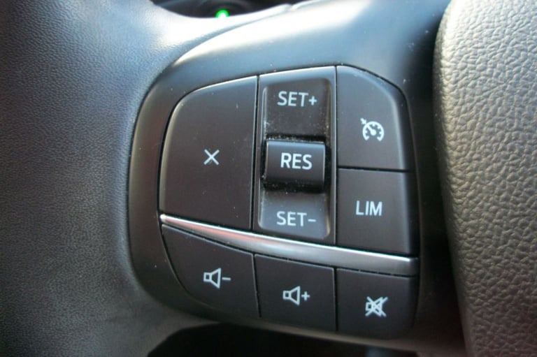  Ford Kuga TITANIUM ED 1.5 EBLUE AUTO Diesel