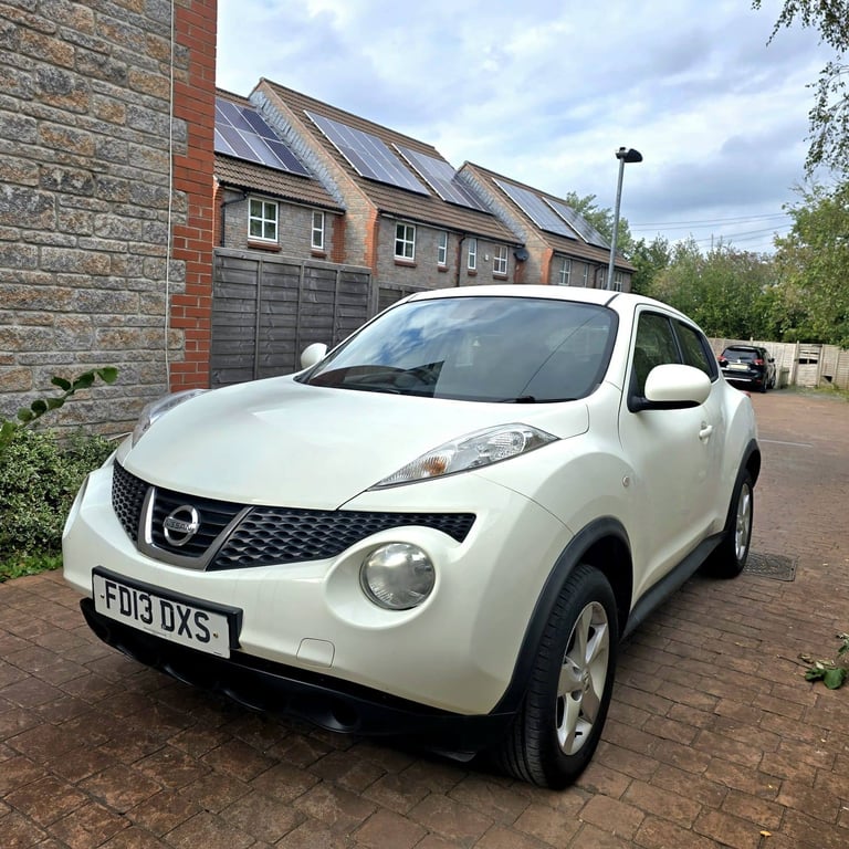 Nissan, JUKE, Hatchback, 2013, Manual, 1598 (cc), 5 doors