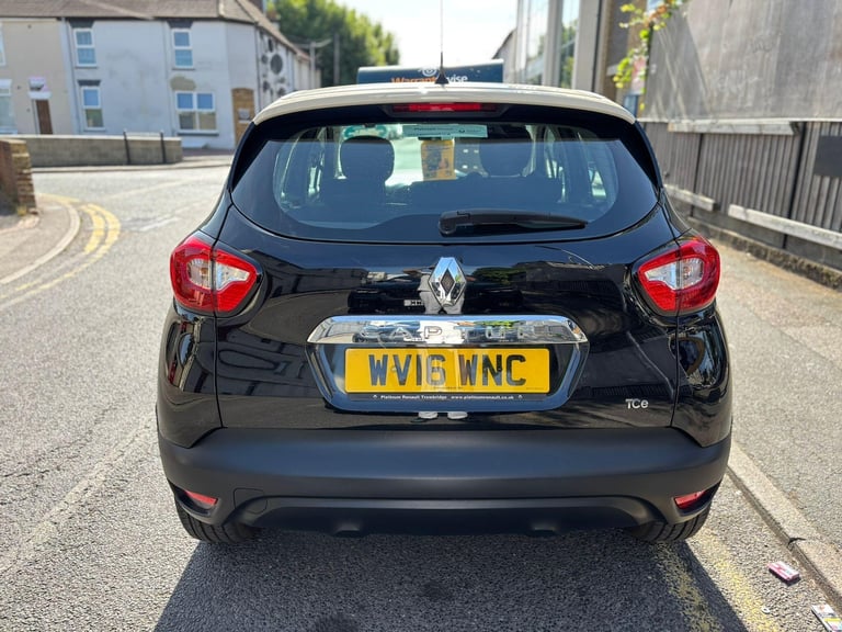 2016 Renault Captur 0.9 TCe ENERGY Dynamique Nav Euro 6 (s/s) 5dr HATCHBACK Petrol Manual