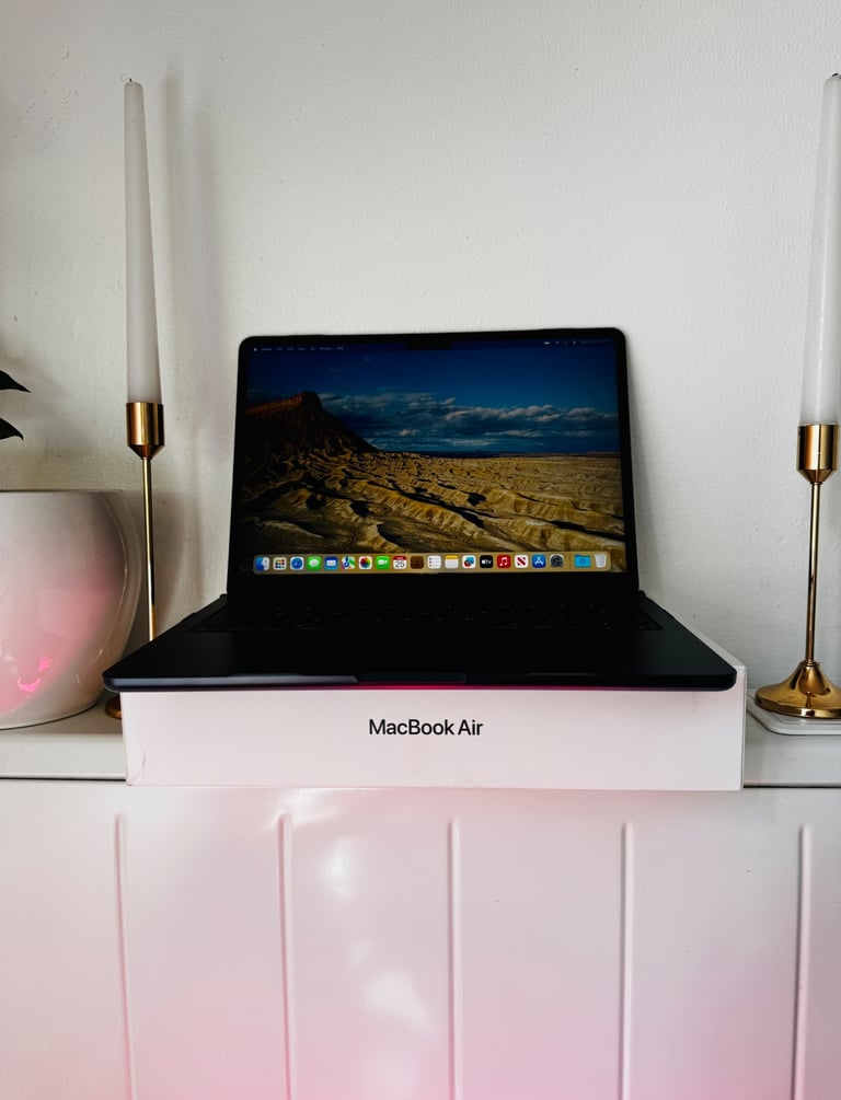 image for Apple MacBook Air M4 2025 (Brand New)