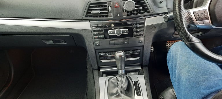 Mercedes-Benz, E CLASS, Coupe, 2012, Semi-Auto, 2143 (cc), 2 doors