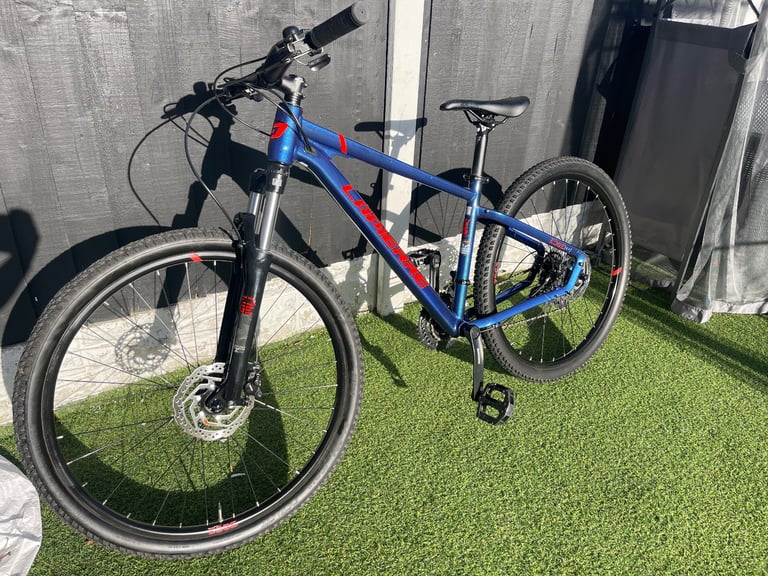 Lapierre Edge Mountain Bike 27.5 wheel small mens frame