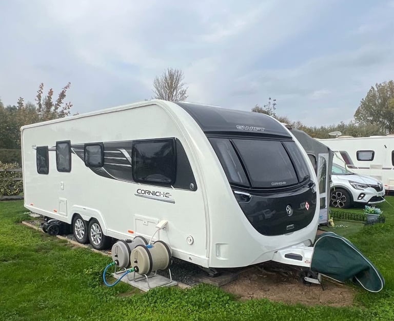 Swift Corniche 23-8 2022 model caravan with all accessories 
