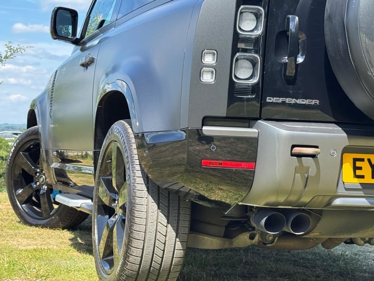 2022 Land Rover Defender 90 5.0 P525 V8 Carpathian Edition Auto 4WD Euro 6 (s/s) 3dr ESTATE Petro...