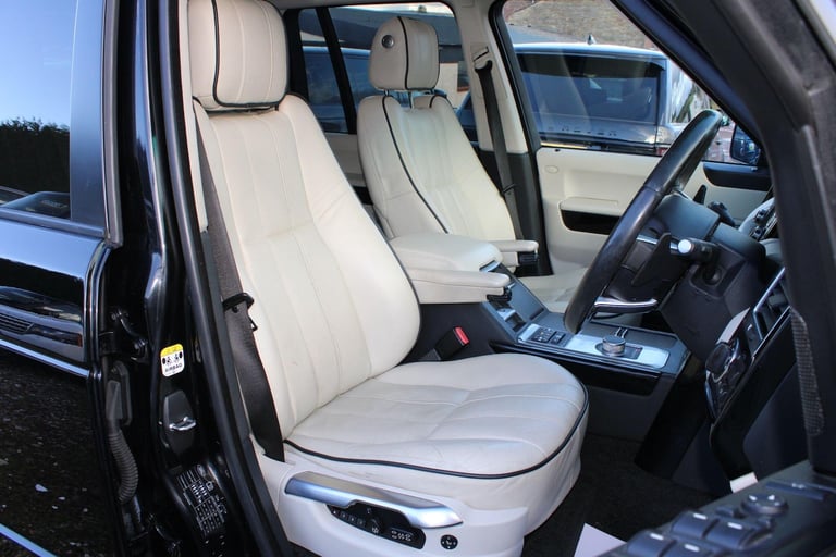 2012 Land Rover Range Rover 4.4 TD V8 Westminster Auto 4WD Euro 5 5dr ESTATE Diesel Automatic