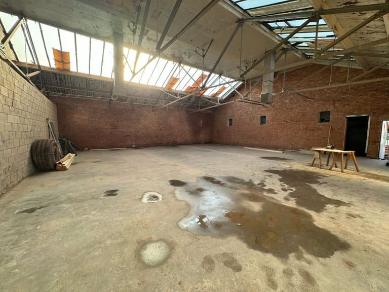 image for New units hitting thenMarket in December 2650SQF X2 INDUSTRIAL UNITS in Central Nottingham