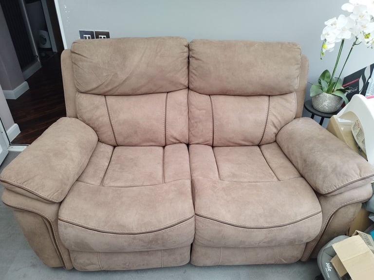 Two seater recliner sofa 