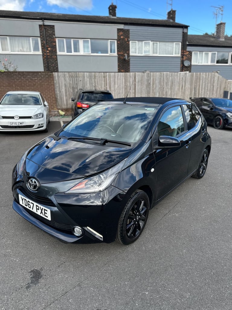 Toyota, AYGO X-Style, Hatchback, 2017, Manual, 998 (cc), 5 doors