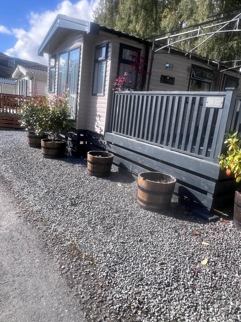 Whisky barrel planter