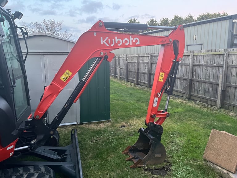 Kubota mini digger 