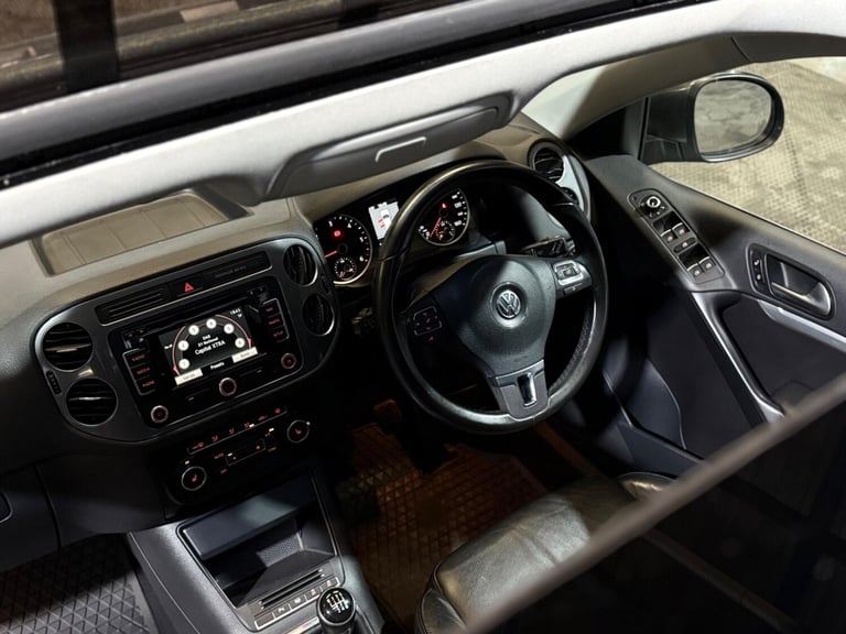 2014 Volkswagen Tiguan 2.0 TDI BlueMotion Tech Match 4WD Euro 5 (s/s) 5dr ESTATE Diesel Manual